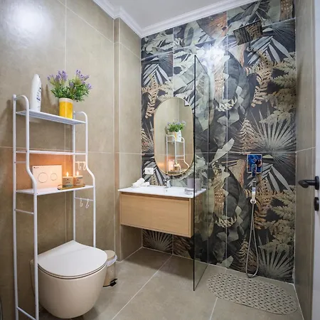 Ingrit Gjoni Appartement *