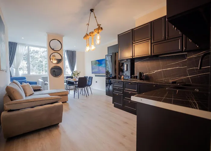 Ingrit Gjoni * Dhërmi